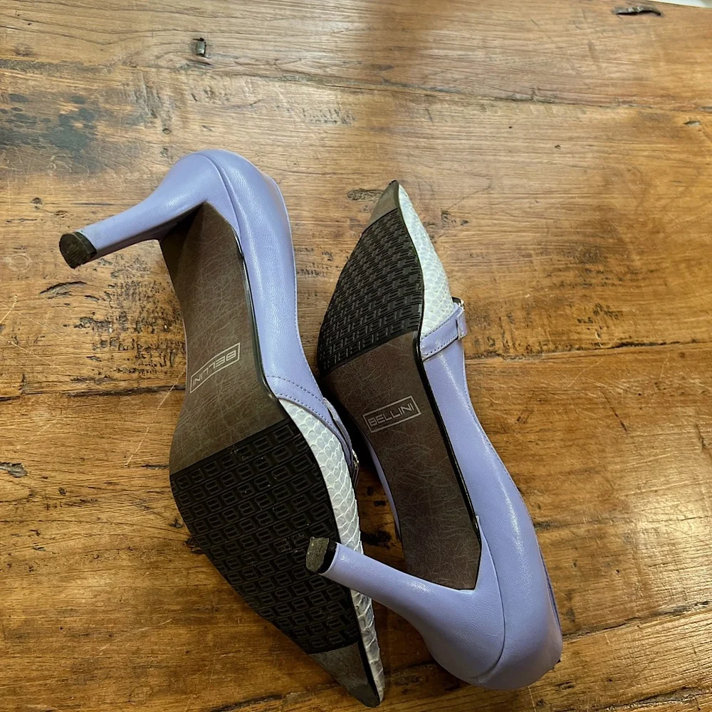 J.Renee’ Great Condition Lilac Dress Heels